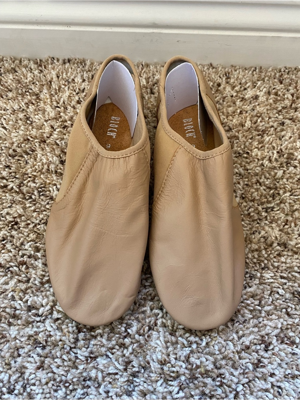 Bloch Women’s Neo-Flex Leather Neoprene Tan Jazz Dance Shoes Size 6